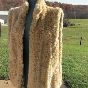xlarge furry vest lined